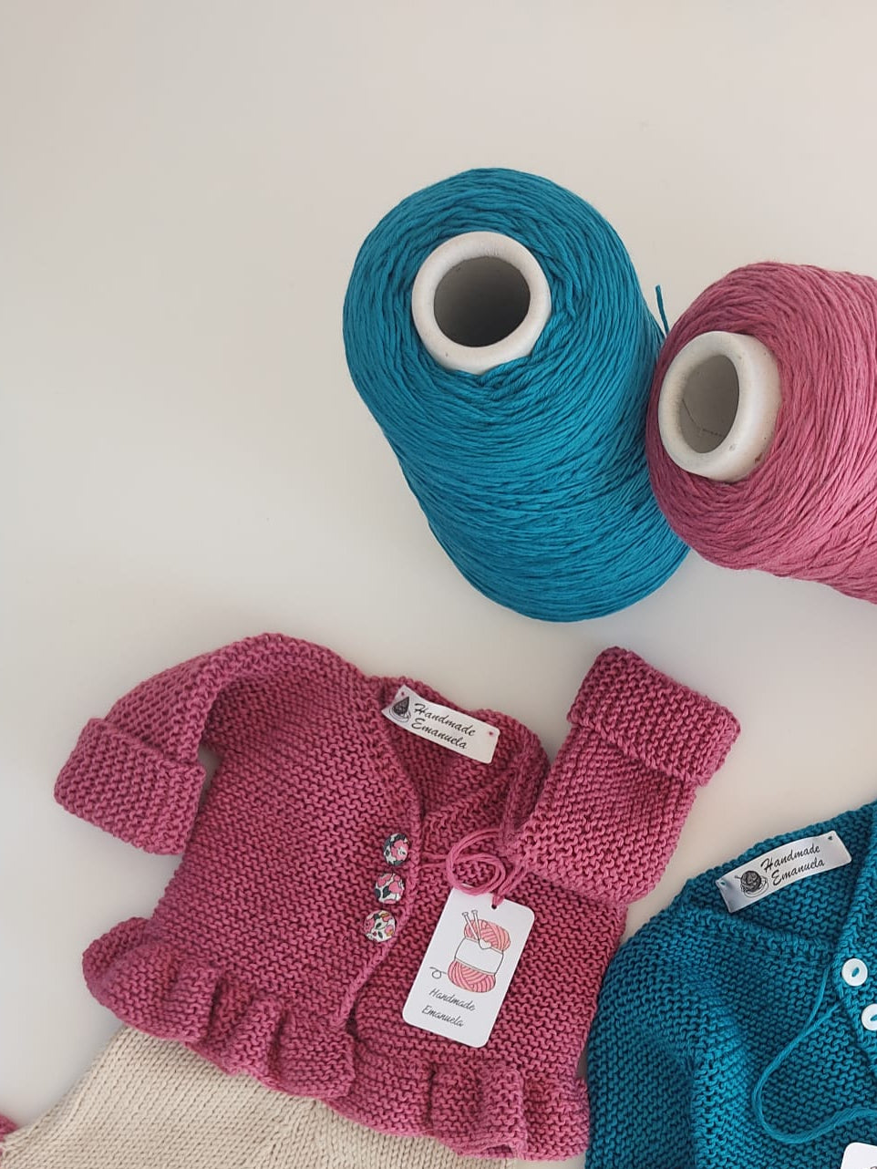 Pattern tre modelli golfini (fino a 24 mesi) | Realizzati con filato Merilan3000 - Maninmaglia